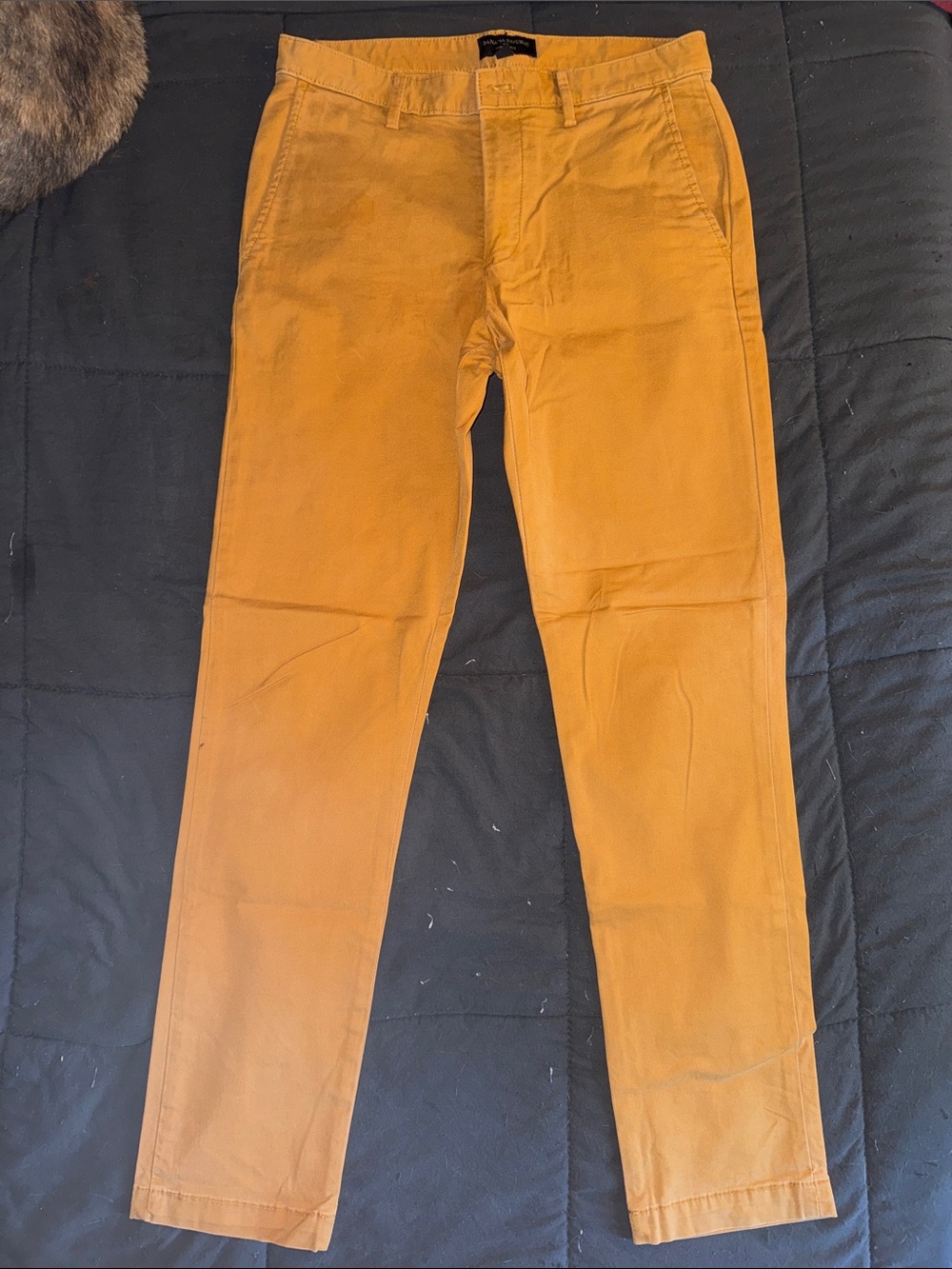 Banana Republic Chinos in Mustard Yellow 30x32